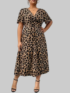 Plus Size Leopard Short Sleeve Dress