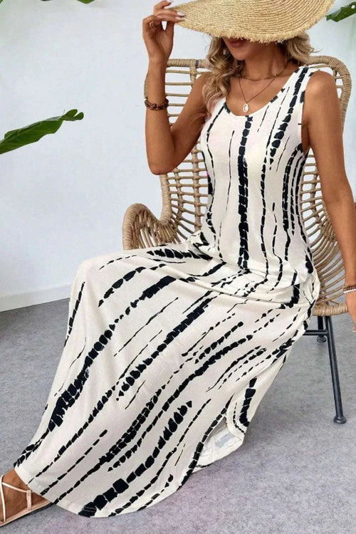 sleeveless dress