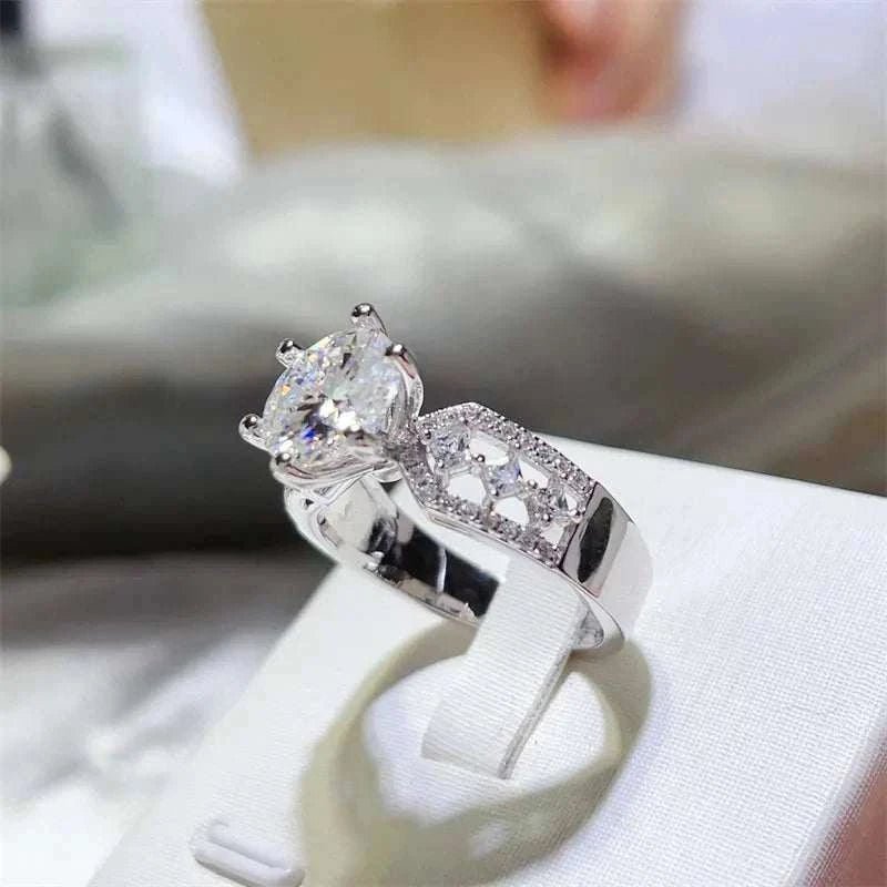 3 Carat Moissanite Ring - 925 Sterling Silver with Platinum Plating - Jsandiclothing.com