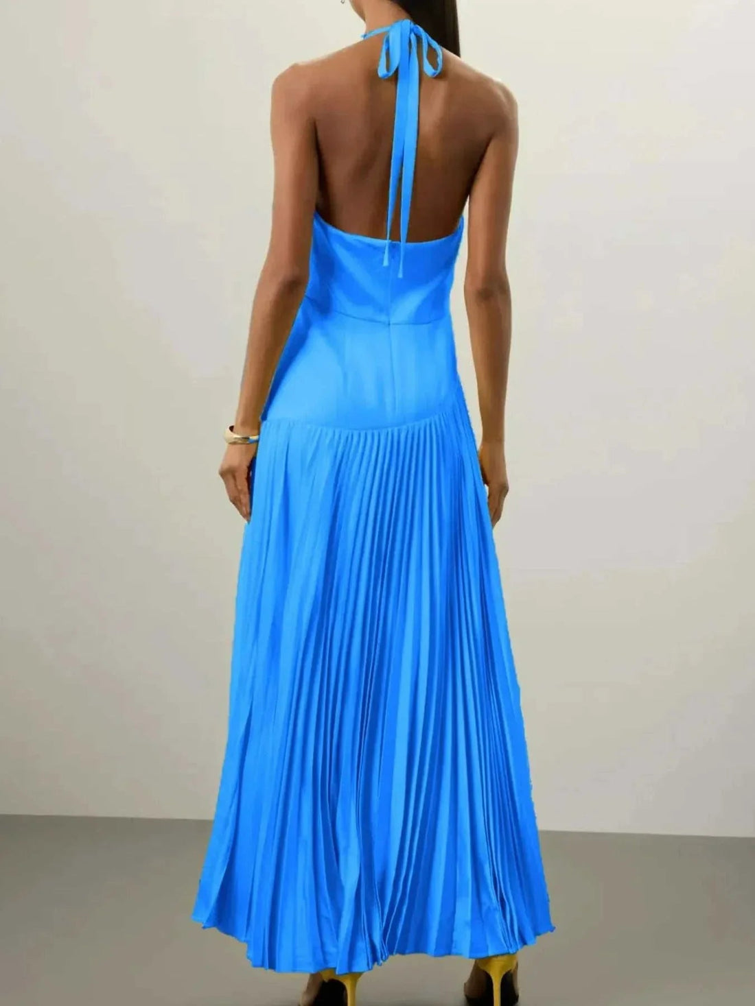 Pleated Halter Neck Maxi Dress - Elegant & Stylish| Jsandiclothing - Jsandiclothing.com
