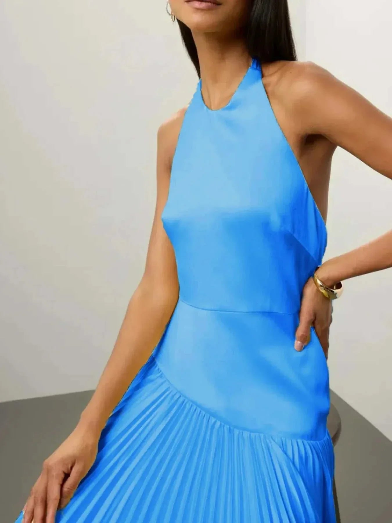 Pleated Halter Neck Maxi Dress - Elegant & Stylish| Jsandiclothing - Jsandiclothing.com