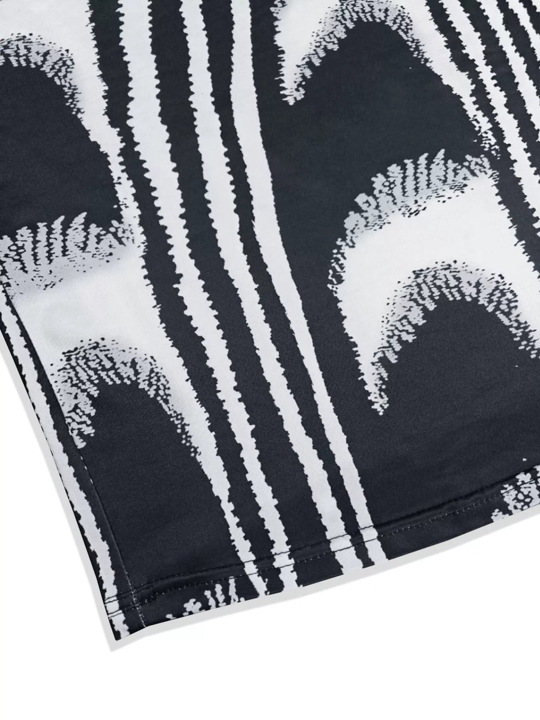 Plus Size Sleeveless Bodycon Maxi Dress with Abstract Print - Jsandiclothing.com