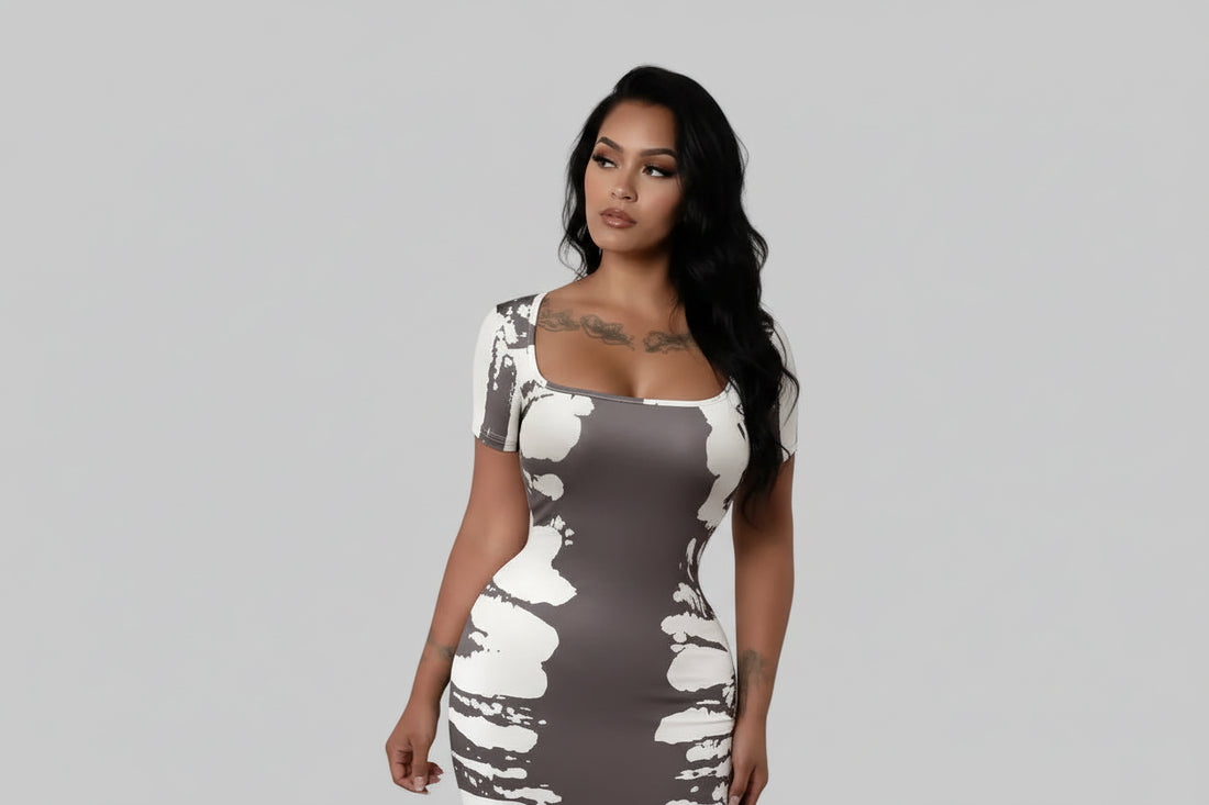 Plus Size Square Neck Short Sleeve Dress - Jsandiclothing.com