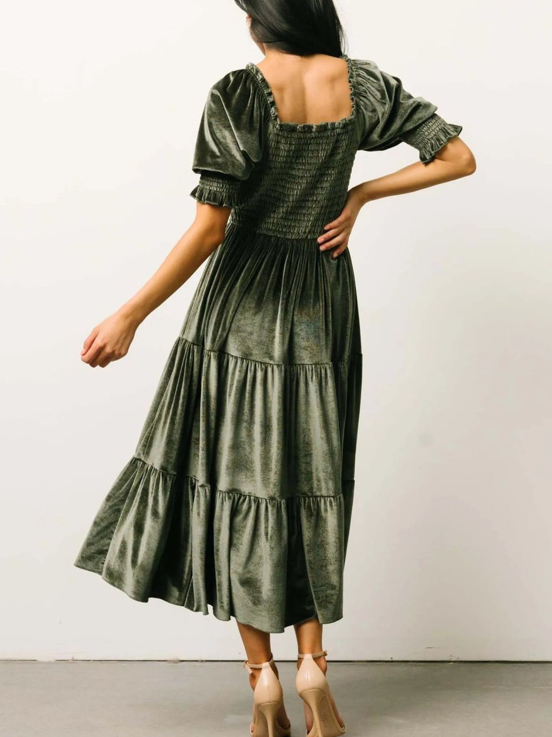 Smocked Half Sleeve Tiered Midi Dress - Elegant & Comfortable Fit - Jsandiclothing.com